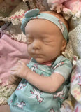 AVA NOEL DE MARITA WINTERS