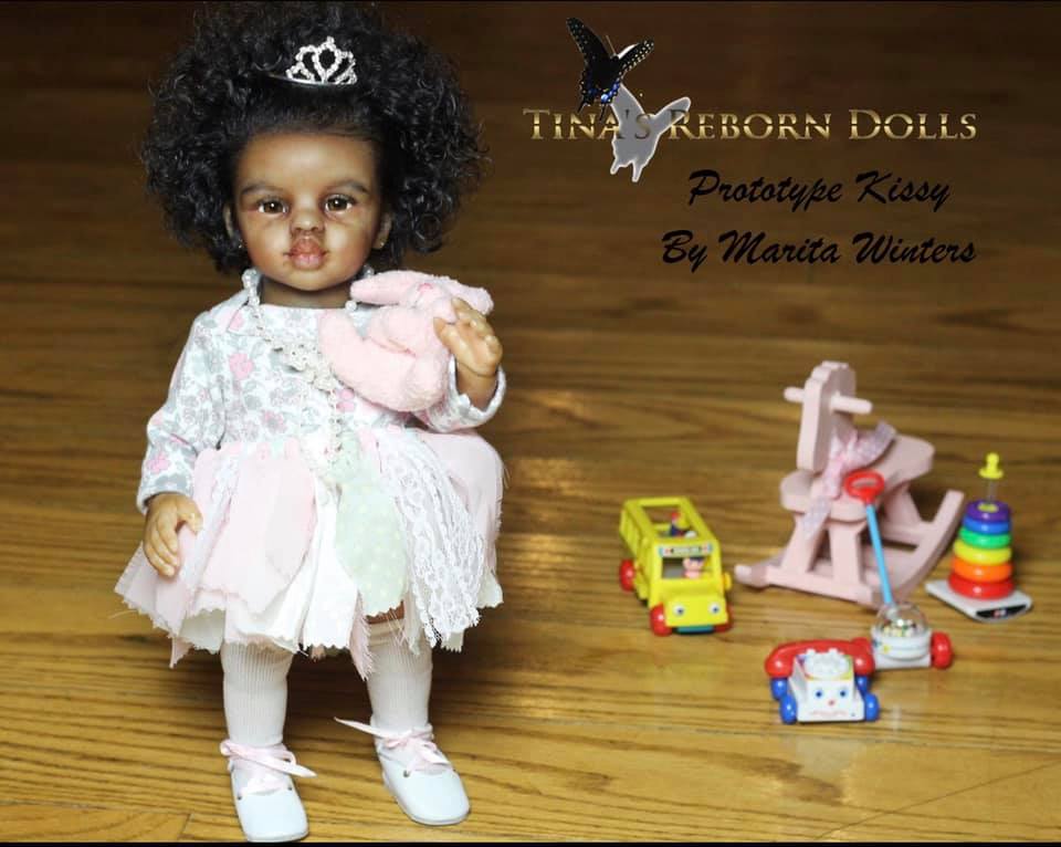 Mini Toldder Kissy De Marita Winters Mini Toldder Kissy De Marita Winters